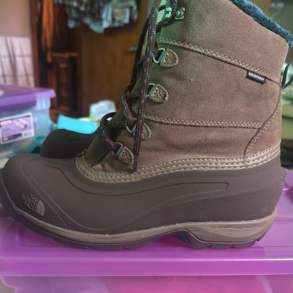 The North Face Brown Winter Rain Boots Insulated Waterproof NEW NEVER WORN